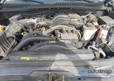 2004 Ford Explorer Nbx/Xlt z USA, uszkodzony, nr VIN 1FMZU73K94ZB10012